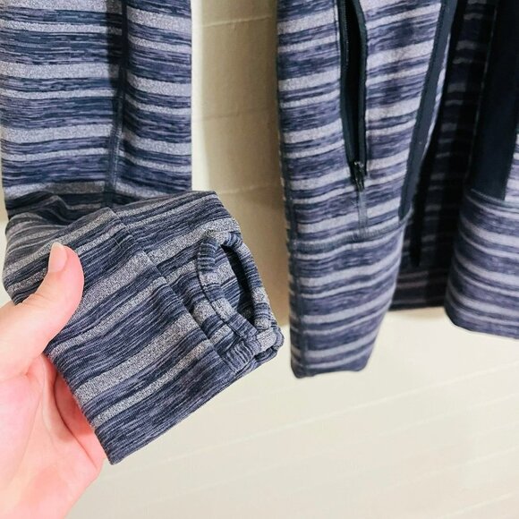 Lululemon Stride Jacket in Navy Stripe Full Zip SZ 2 - Picture 5 of 8